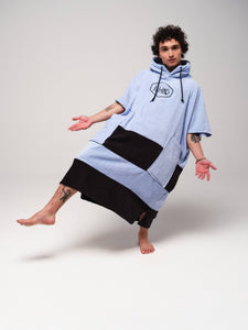 Adult V-cut poncho - Blue / Black